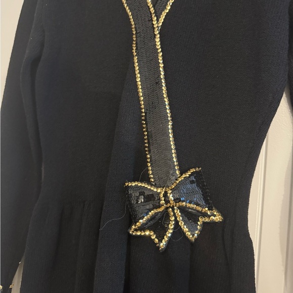 Don Sayres vintage Black and Gold Sequin dress long sleeves v-neck - Picture 2 of 5